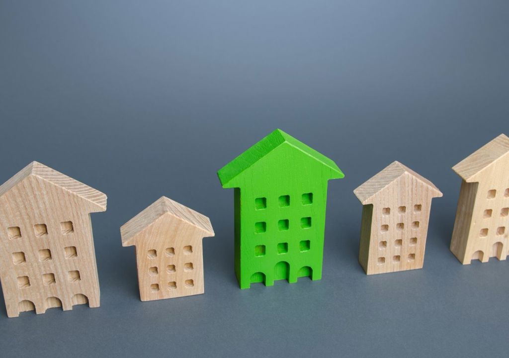 Shutterstock 2015834330