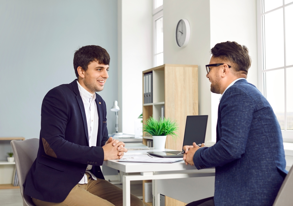 Shutterstock 2272826453